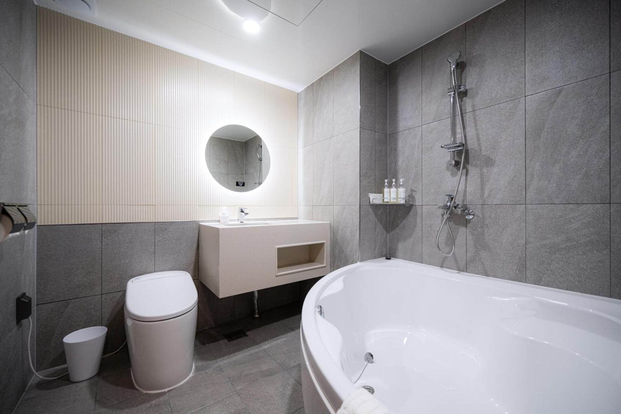 Hound Hotel Gijang Osiria ปูซาน ภายนอก รูปภาพ